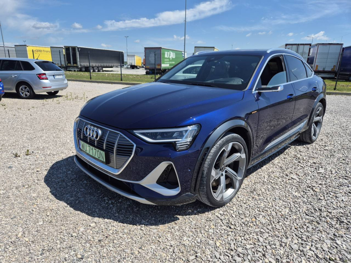 AUDI E-TRON S SPORTBACK SUV - SUV/ Geländewagen: das Bild 3 AUDI E-TRON S SPORTBACK SUV - SUV/ Geländewagen: das Bild 3
