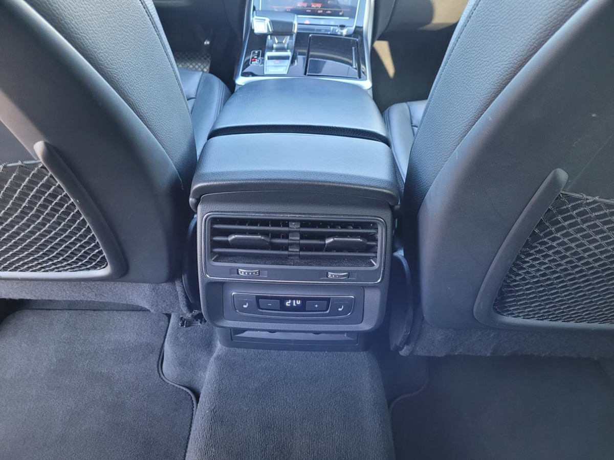 SUV/ Geländewagen AUDI Q7 SUV: das Bild 19