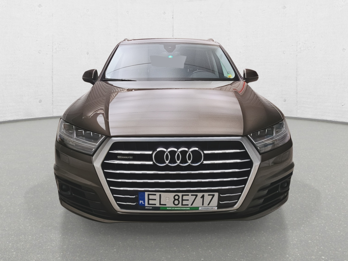 AUDI Q7 SUV - SUV/ Geländewagen: das Bild 4 AUDI Q7 SUV - SUV/ Geländewagen: das Bild 4