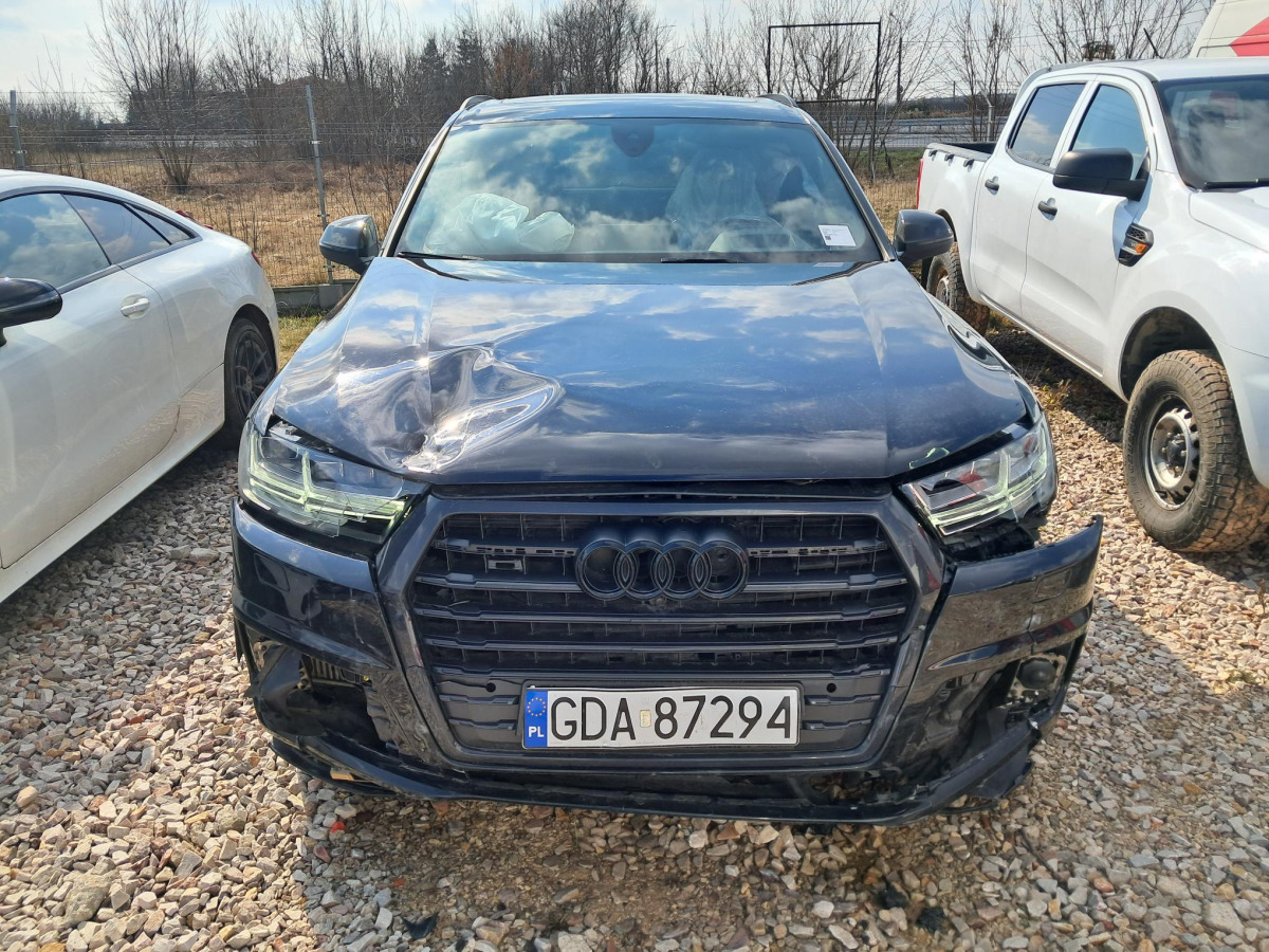 AUDI SQ7 SUV - SUV/ Geländewagen: das Bild 3 AUDI SQ7 SUV - SUV/ Geländewagen: das Bild 3