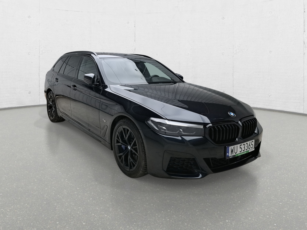 BMW 520D XDRIVE KOMBI - PKW: das Bild 1 BMW 520D XDRIVE KOMBI - PKW: das Bild 1