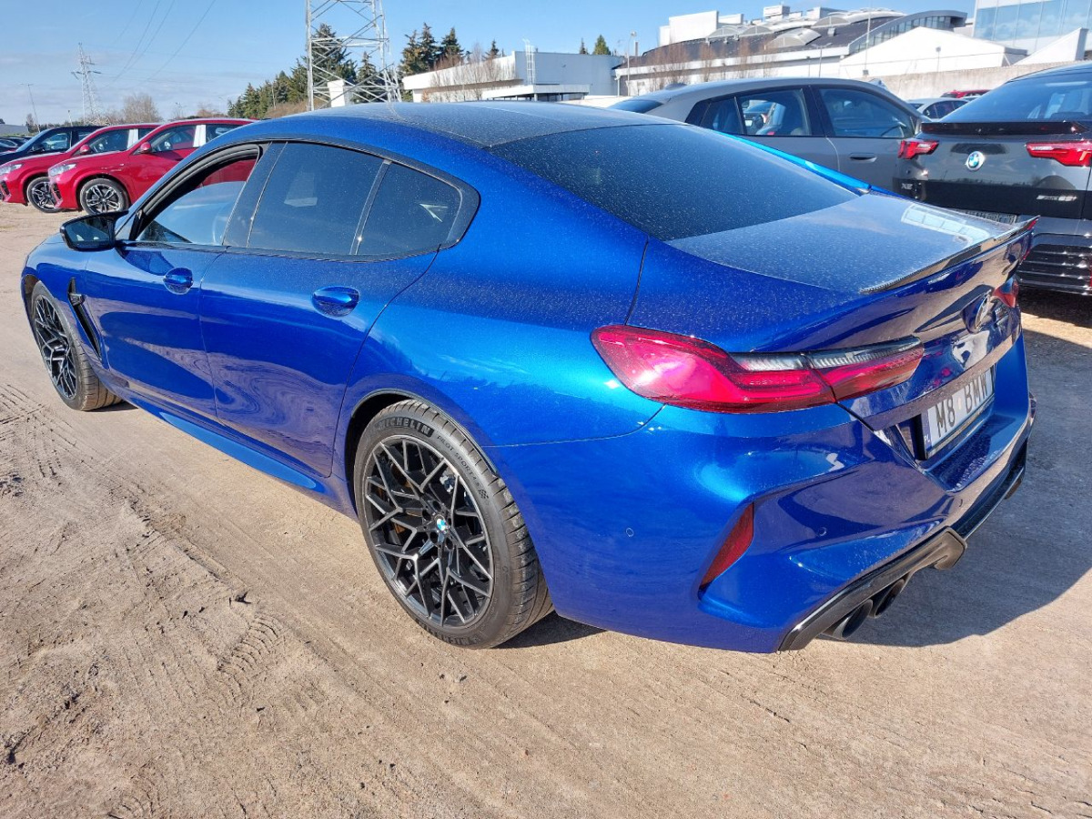 BMW M8 COMPETITION SEDAN - Limousine: das Bild 4 BMW M8 COMPETITION SEDAN - Limousine: das Bild 4