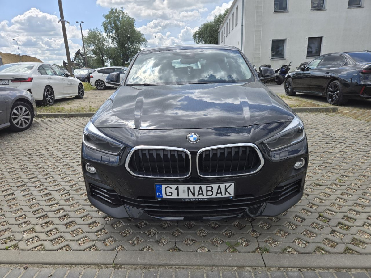 BMW X2 sDrive18d Advantage aut HATCHBACK - Schrägheck: das Bild 3 BMW X2 sDrive18d Advantage aut HATCHBACK - Schrägheck: das Bild 3