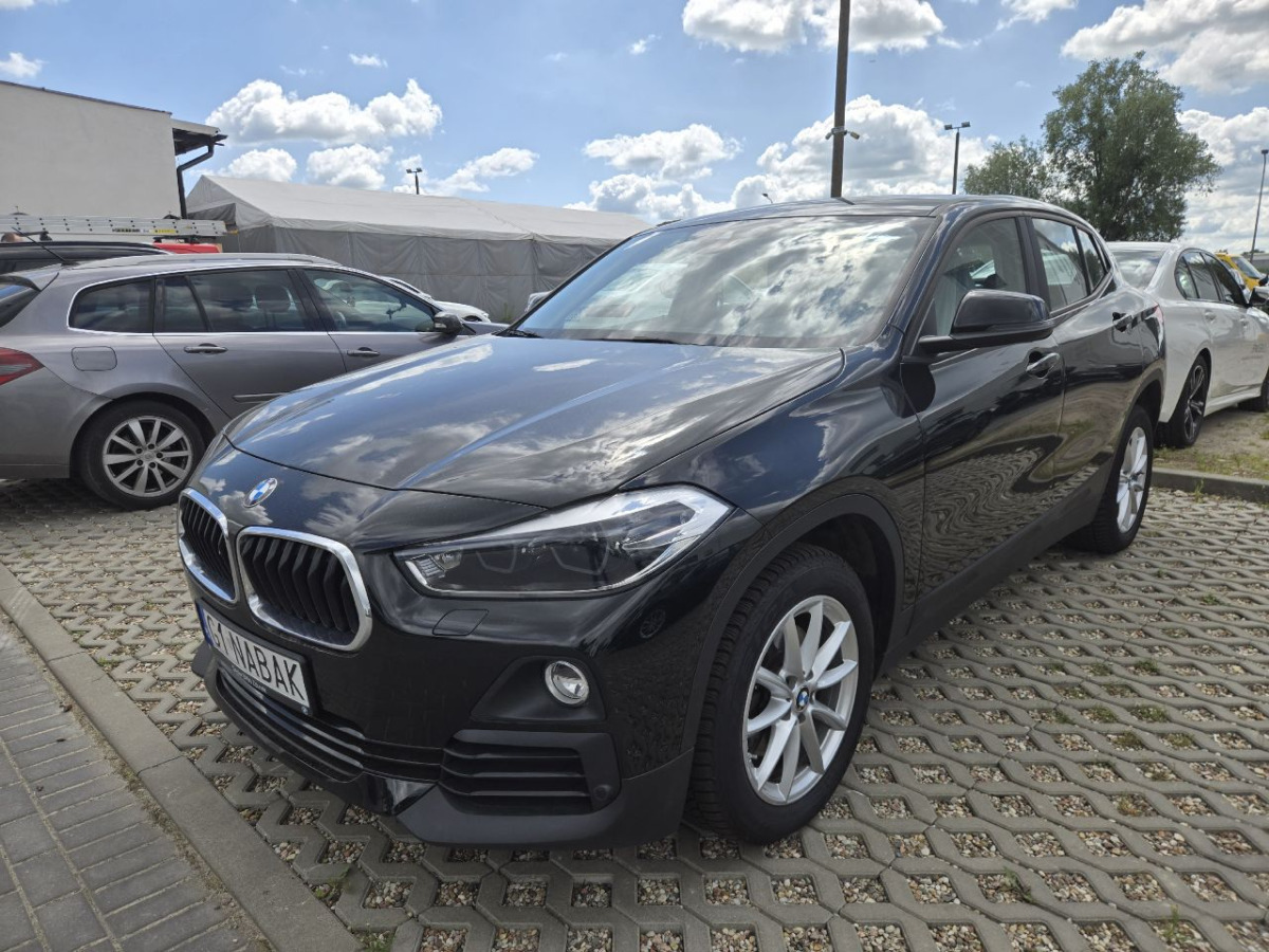 BMW X2 sDrive18d Advantage aut HATCHBACK - Schrägheck: das Bild 2 BMW X2 sDrive18d Advantage aut HATCHBACK - Schrägheck: das Bild 2