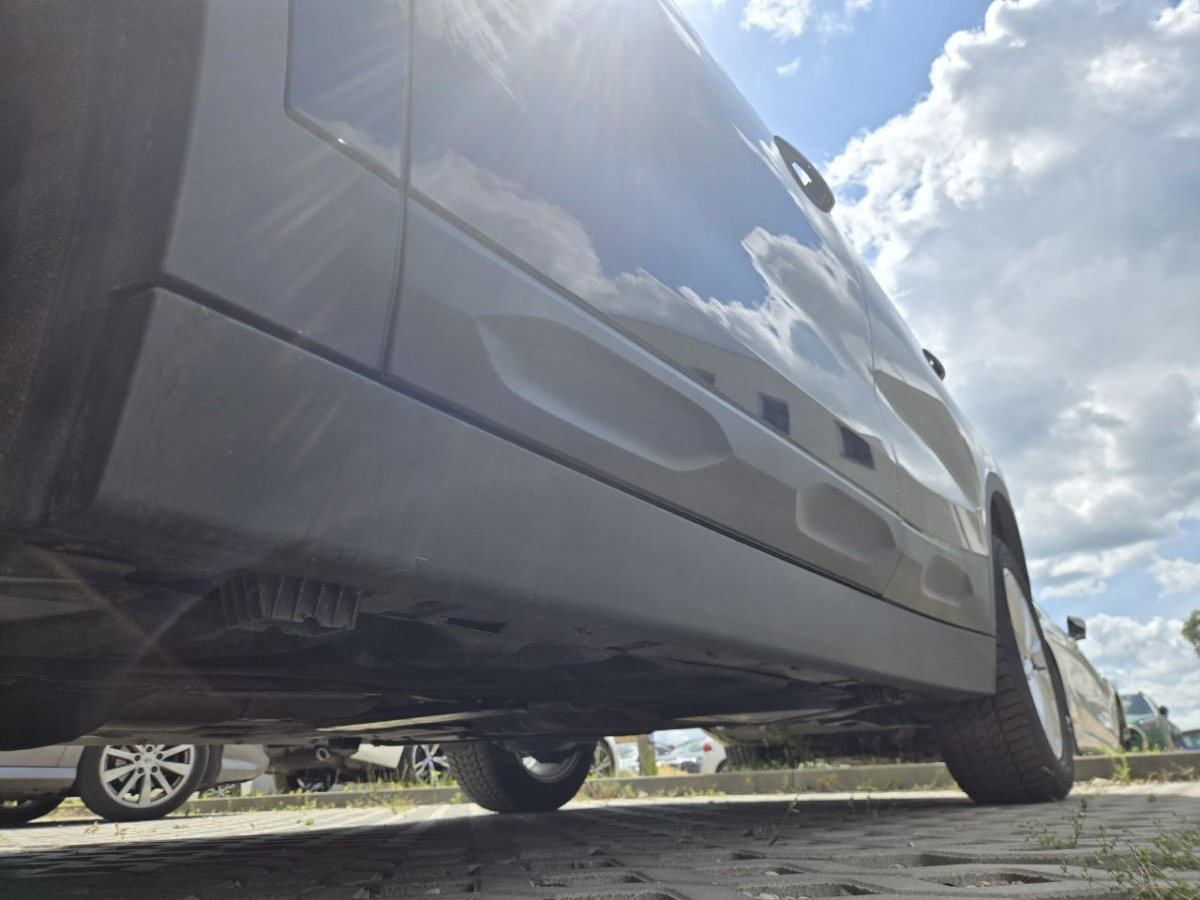 Schrägheck BMW X2 sDrive18d Advantage aut HATCHBACK: das Bild 12