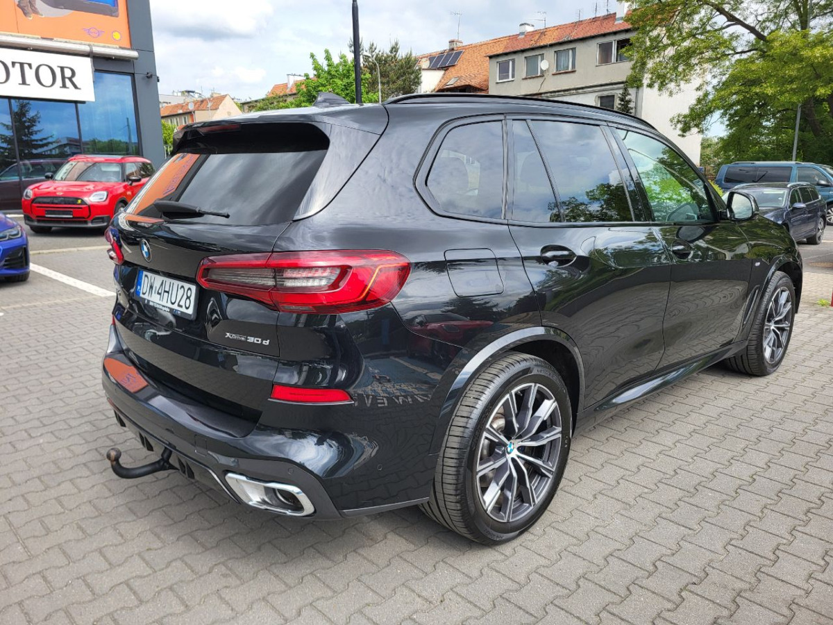 BMW X5 XDRIVE30D SUV - SUV/ Geländewagen: das Bild 3 BMW X5 XDRIVE30D SUV - SUV/ Geländewagen: das Bild 3