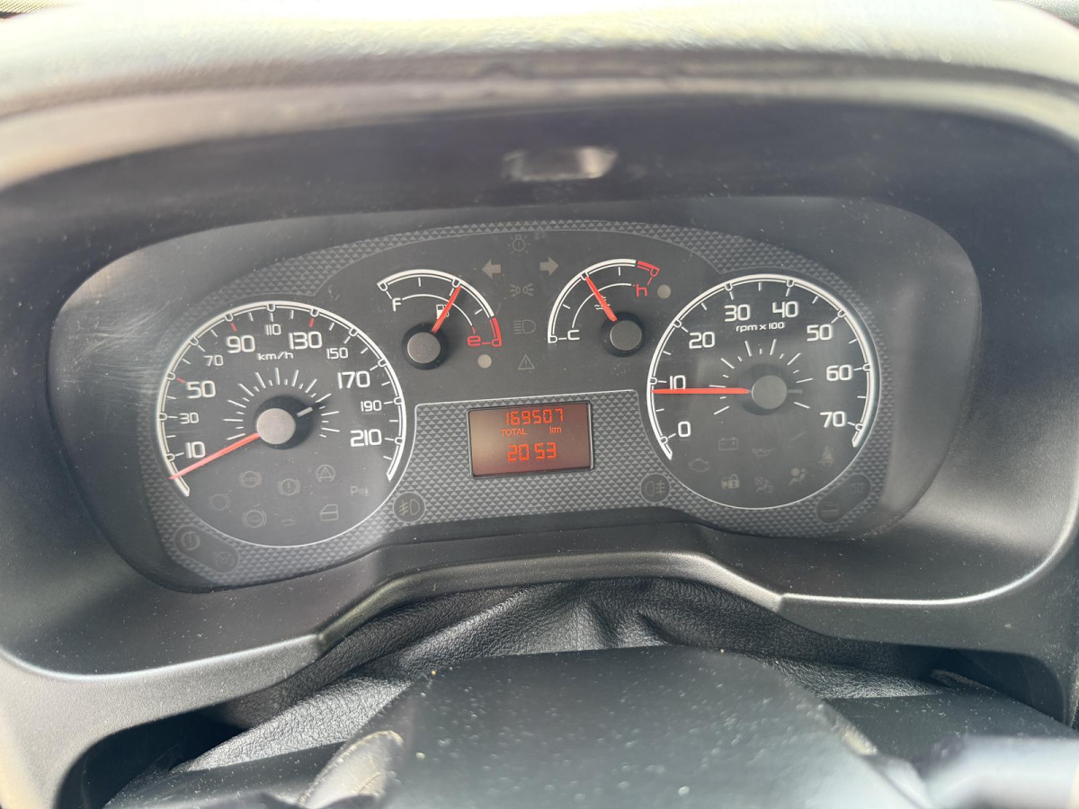FIAT FIORINO MINIVAN - PKW: das Bild 5 FIAT FIORINO MINIVAN - PKW: das Bild 5
