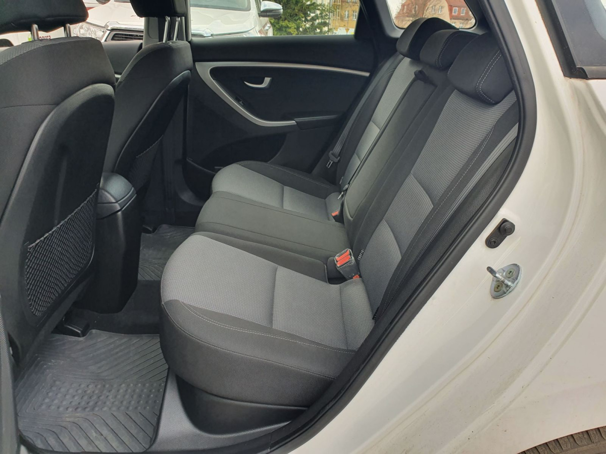 HYUNDAI I30 KOMBI - PKW: das Bild 5 HYUNDAI I30 KOMBI - PKW: das Bild 5
