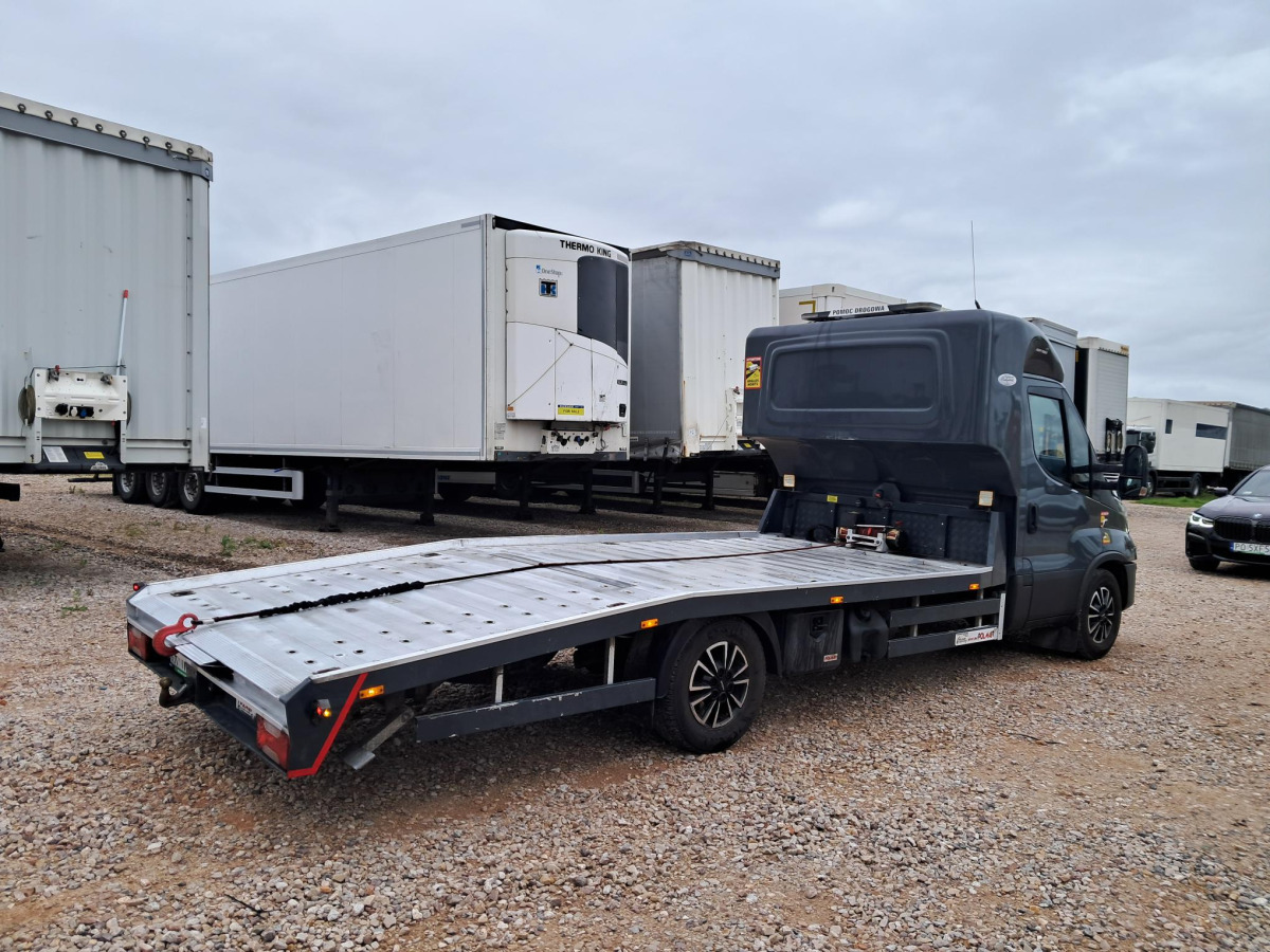IVECO 35S18 AUTOLAWETA - Abschleppwagen: das Bild 4 IVECO 35S18 AUTOLAWETA - Abschleppwagen: das Bild 4