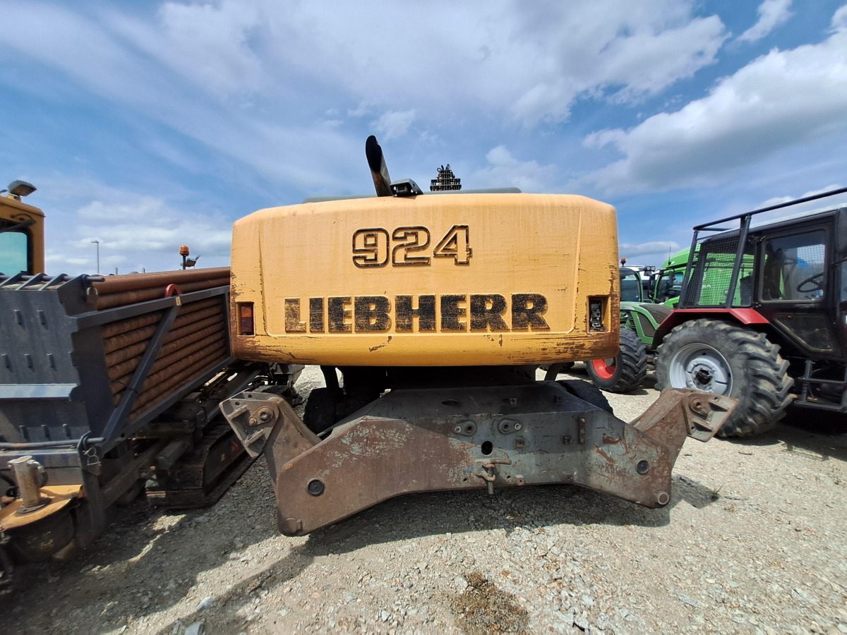 Koparka kołowa – LIEBHERR A 924 C LITRONIC – 2011 – 20 177 h – prace ziemne - Umschlagbagger: das Bild 4 Koparka kołowa – LIEBHERR A 924 C LITRONIC – 2011 – 20 177 h – prace ziemne - Umschlagbagger: das Bild 4