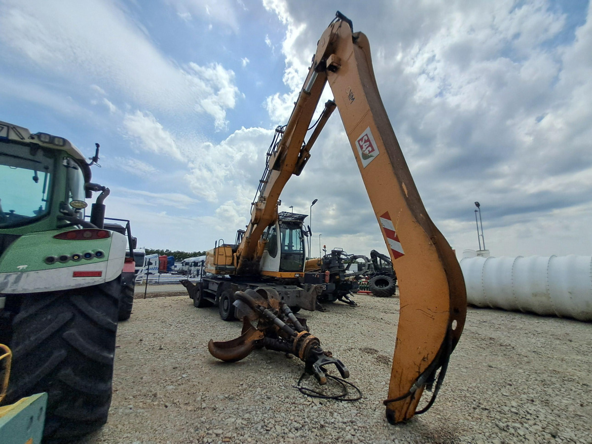 Koparka kołowa – LIEBHERR A 924 C LITRONIC – 2011 – 20 177 h – prace ziemne - Umschlagbagger: das Bild 1 Koparka kołowa – LIEBHERR A 924 C LITRONIC – 2011 – 20 177 h – prace ziemne - Umschlagbagger: das Bild 1