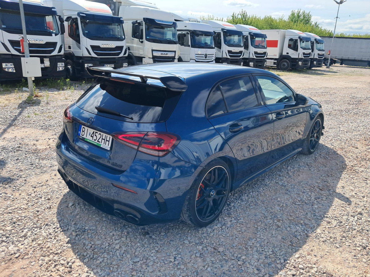 MERCEDES BENZ A45S HATCHBACK - PKW: das Bild 3 MERCEDES BENZ A45S HATCHBACK - PKW: das Bild 3