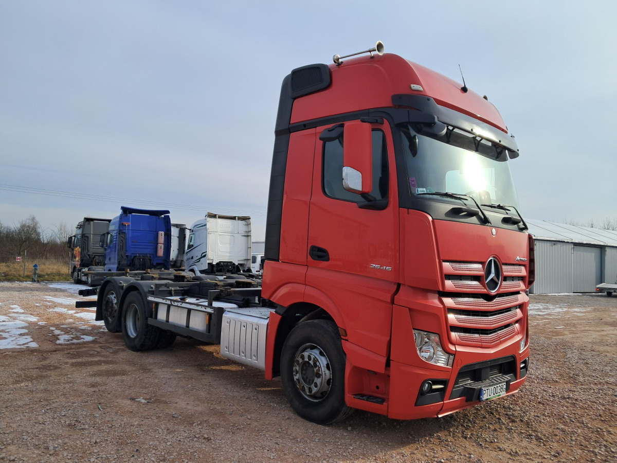 MERCEDES BENZ ACTROS BDF - Containerwagen/ Wechselfahrgestell LKW: das Bild 1 MERCEDES BENZ ACTROS BDF - Containerwagen/ Wechselfahrgestell LKW: das Bild 1