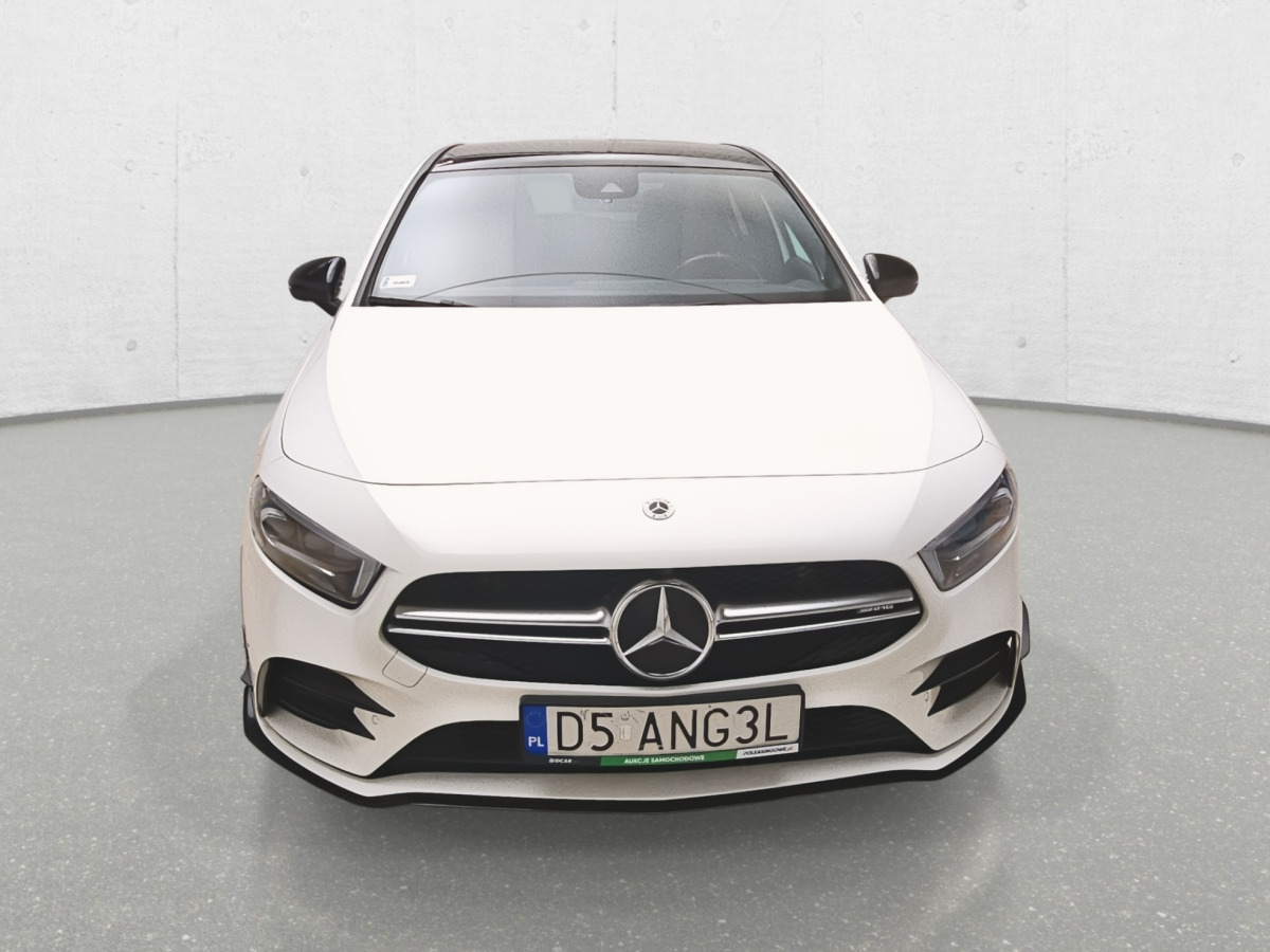 MERCEDES BENZ AMG A 35 HATCHBACK - Schrägheck: das Bild 3 MERCEDES BENZ AMG A 35 HATCHBACK - Schrägheck: das Bild 3