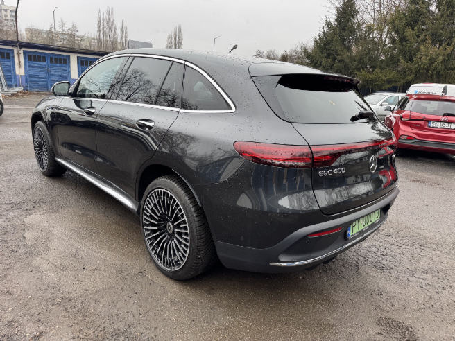 MERCEDES BENZ EQC 400 4MATIC SUV - SUV/ Geländewagen: das Bild 3 MERCEDES BENZ EQC 400 4MATIC SUV - SUV/ Geländewagen: das Bild 3