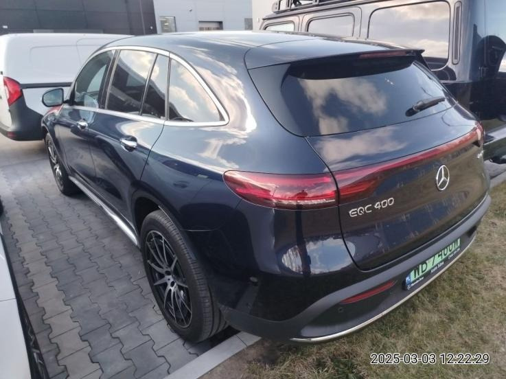 MERCEDES BENZ EQC 400 SUV - SUV/ Geländewagen: das Bild 3 MERCEDES BENZ EQC 400 SUV - SUV/ Geländewagen: das Bild 3