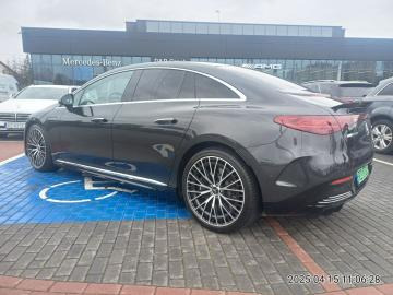 MERCEDES BENZ EQE SEDAN - Limousine: das Bild 4 MERCEDES BENZ EQE SEDAN - Limousine: das Bild 4