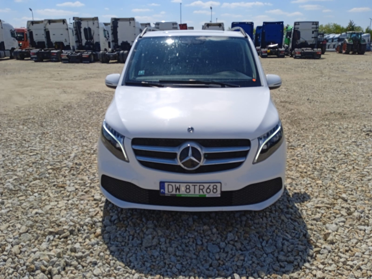 MERCEDES BENZ V-KLASSE VAN - PKW: das Bild 2 MERCEDES BENZ V-KLASSE VAN - PKW: das Bild 2