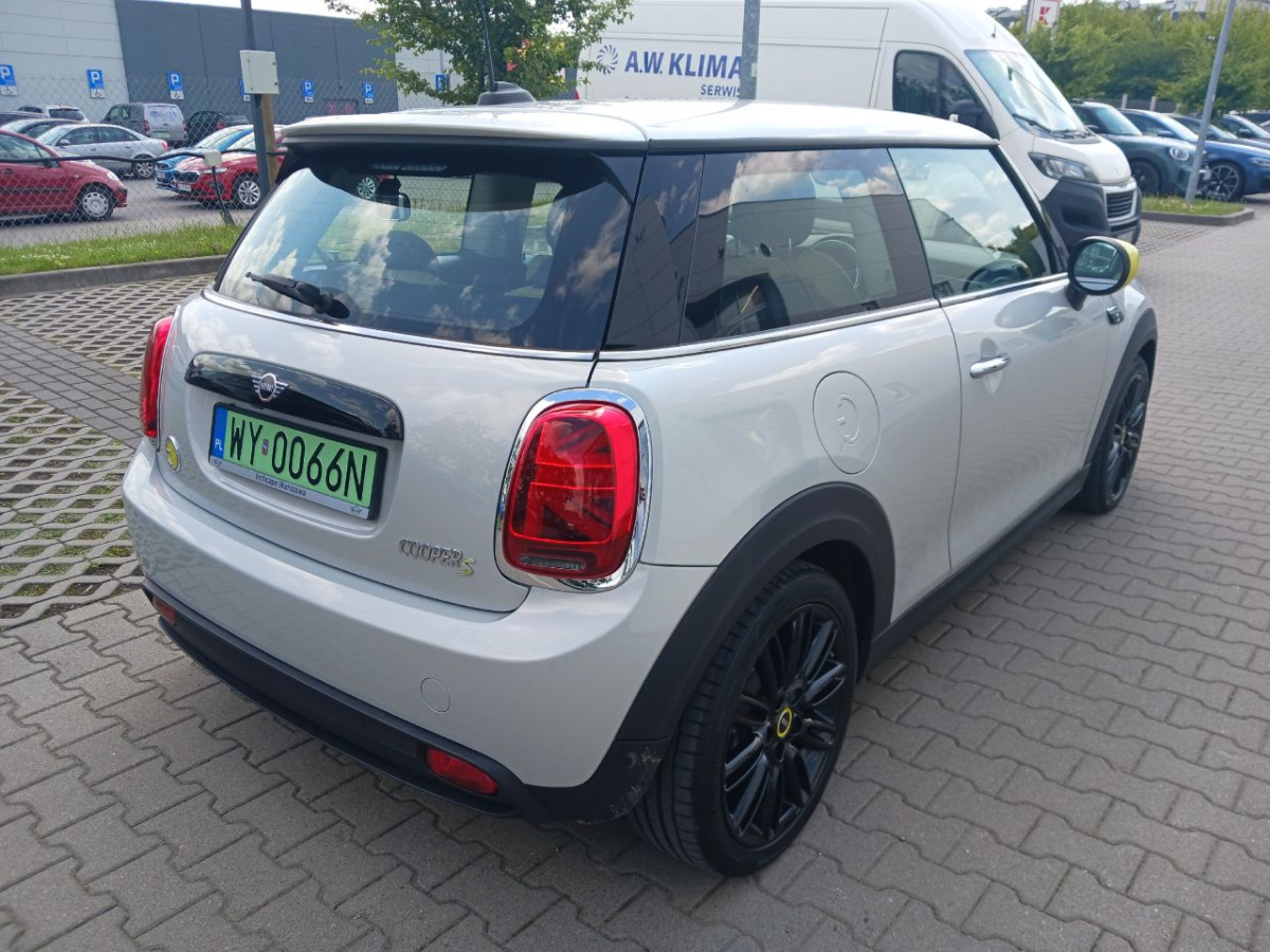 MINI Cooper SE Classic Trim HATCHBACK - Schrägheck: das Bild 3 MINI Cooper SE Classic Trim HATCHBACK - Schrägheck: das Bild 3