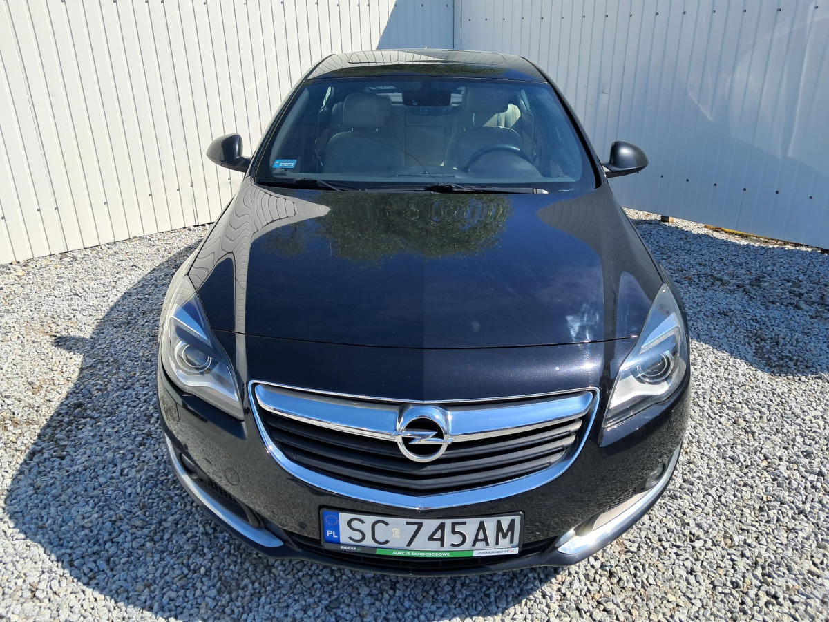 OPEL INSIGNIA HATCHBACK - Schrägheck: das Bild 2 OPEL INSIGNIA HATCHBACK - Schrägheck: das Bild 2