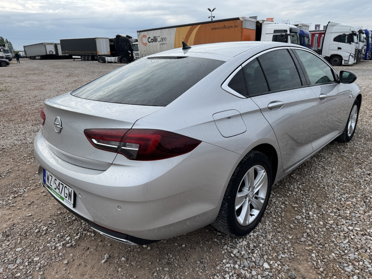 OPEL INSIGNIA LIFTBACK - PKW: das Bild 5 OPEL INSIGNIA LIFTBACK - PKW: das Bild 5