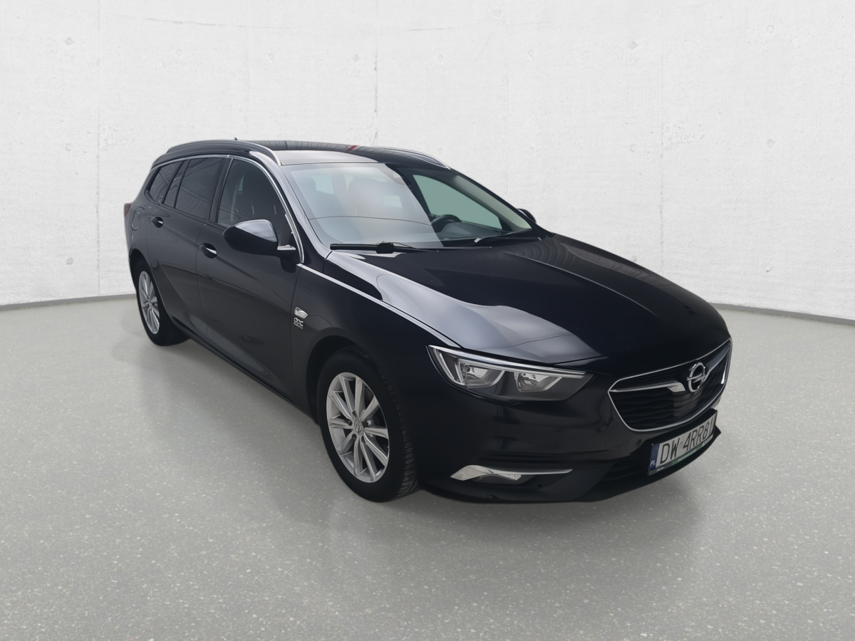OPEL INSIGNIA SPORTS TOURER KOMBI - PKW: das Bild 2 OPEL INSIGNIA SPORTS TOURER KOMBI - PKW: das Bild 2