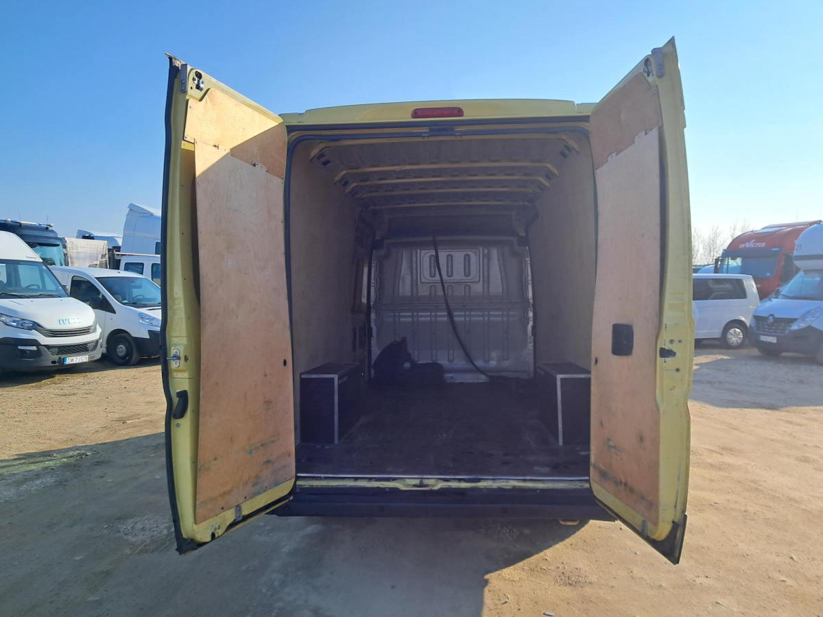 Kastenwagen PEUGEOT BOXER FURGON BLASZAK: das Bild 13