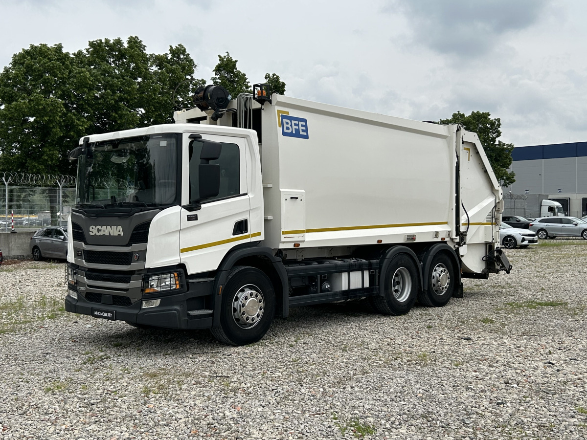 SCANIA P 320 WYWÓZ ŚMIECI - Müllwagen: das Bild 3 SCANIA P 320 WYWÓZ ŚMIECI - Müllwagen: das Bild 3