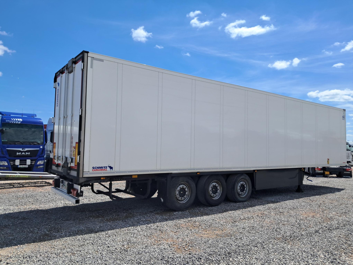 SCHMITZ CARGOBULL SKO 24/L-13.4 FP COOL V7 CHŁODNIA - Kühlkoffer Anhänger: das Bild 5 SCHMITZ CARGOBULL SKO 24/L-13.4 FP COOL V7 CHŁODNIA - Kühlkoffer Anhänger: das Bild 5