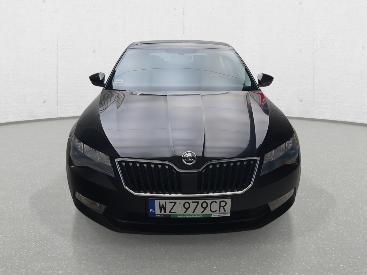 SKODA SUPERB LIFTBACK - PKW: das Bild 4 SKODA SUPERB LIFTBACK - PKW: das Bild 4