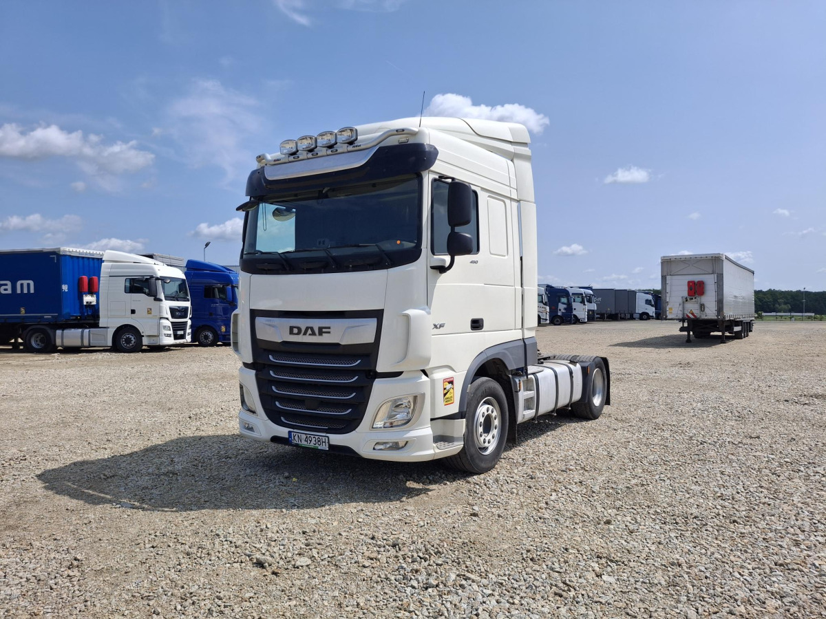 DAF XF 450 FT CIĄGNIK SIODŁOWY - Sattelzugmaschine: das Bild 2 DAF XF 450 FT CIĄGNIK SIODŁOWY - Sattelzugmaschine: das Bild 2