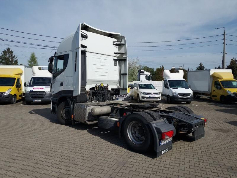 IVECO AS 440 S48 CIĄGNIK SIODŁOWY - Sattelzugmaschine: das Bild 5 IVECO AS 440 S48 CIĄGNIK SIODŁOWY - Sattelzugmaschine: das Bild 5