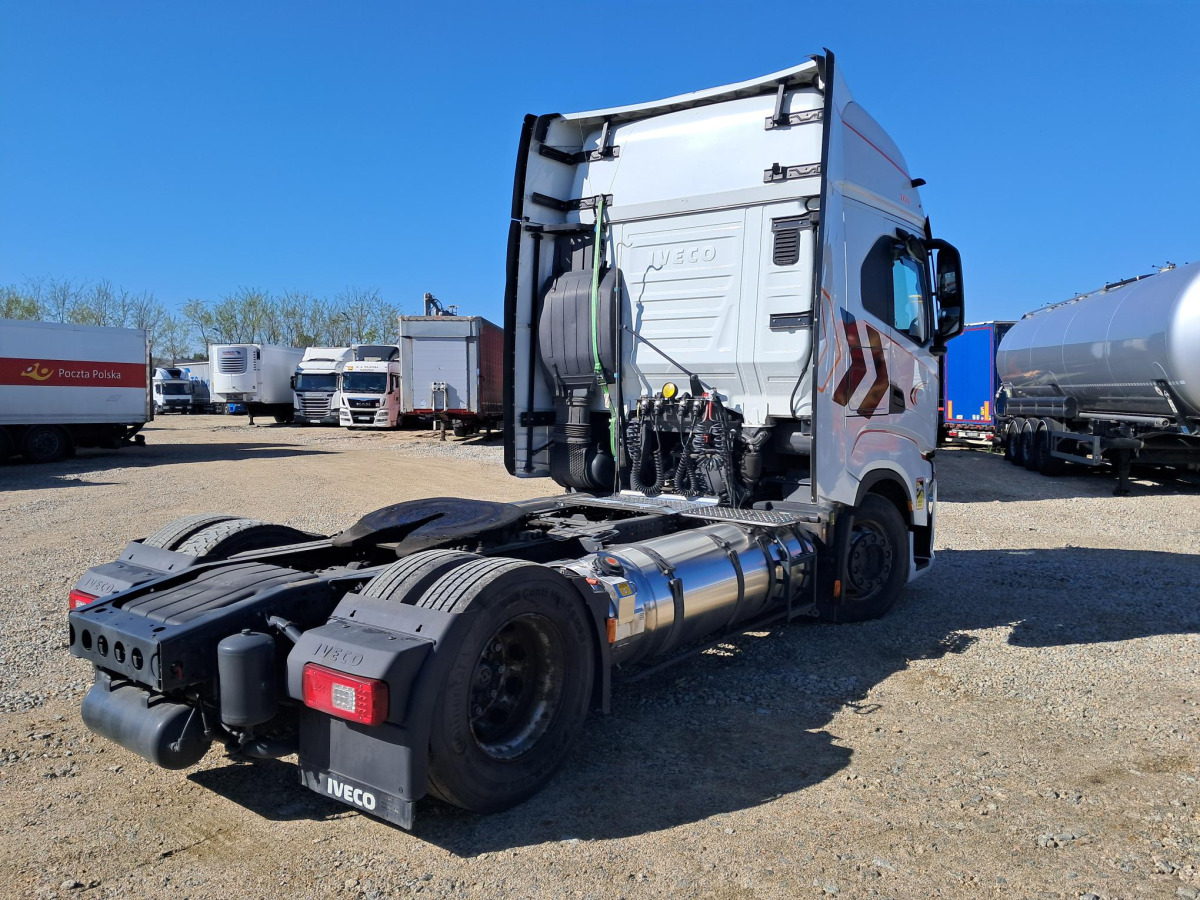 IVECO AS440ST/FP LT LNG CIĄGNIK SIODŁOWY - Sattelzugmaschine: das Bild 5 IVECO AS440ST/FP LT LNG CIĄGNIK SIODŁOWY - Sattelzugmaschine: das Bild 5