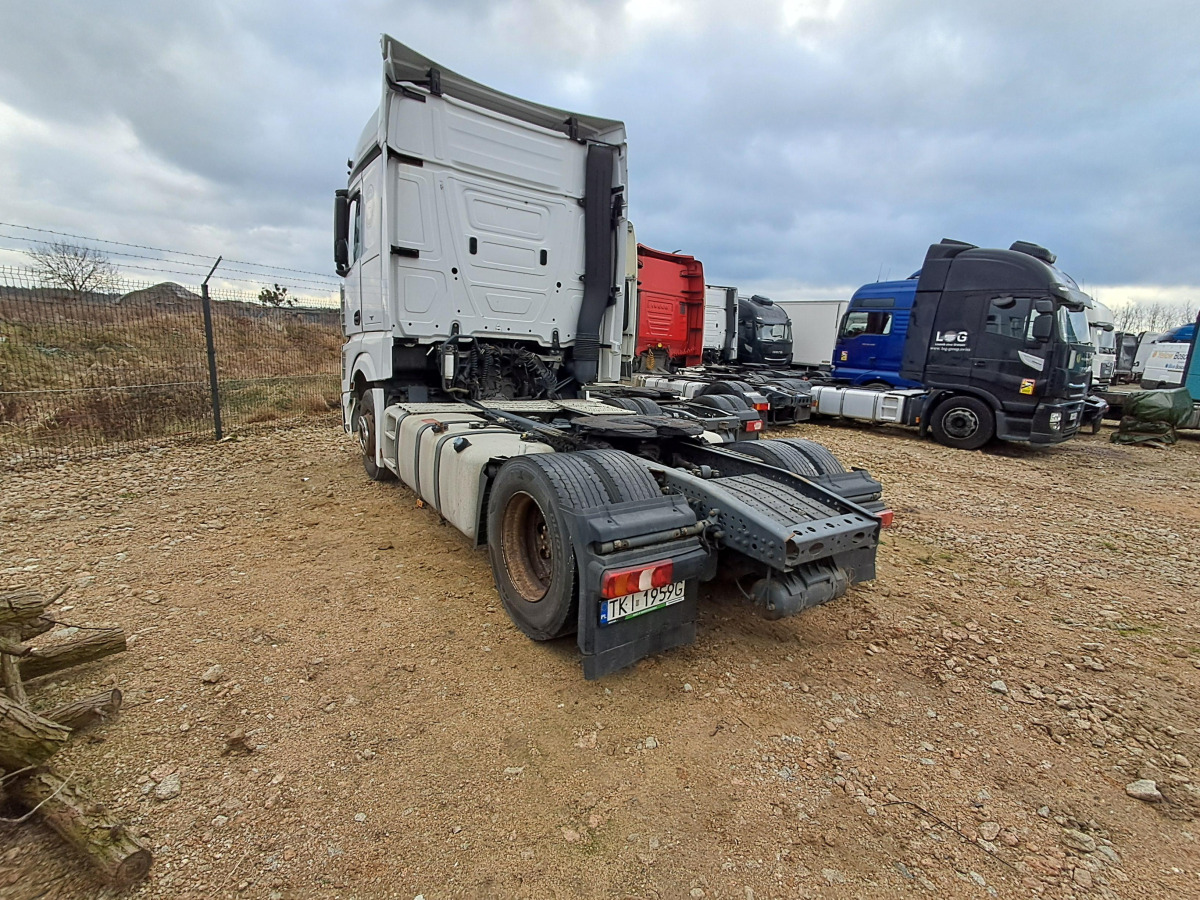 MERCEDES BENZ ACTROS CIĄGNIK SIODŁOWY - Sattelzugmaschine: das Bild 4 MERCEDES BENZ ACTROS CIĄGNIK SIODŁOWY - Sattelzugmaschine: das Bild 4
