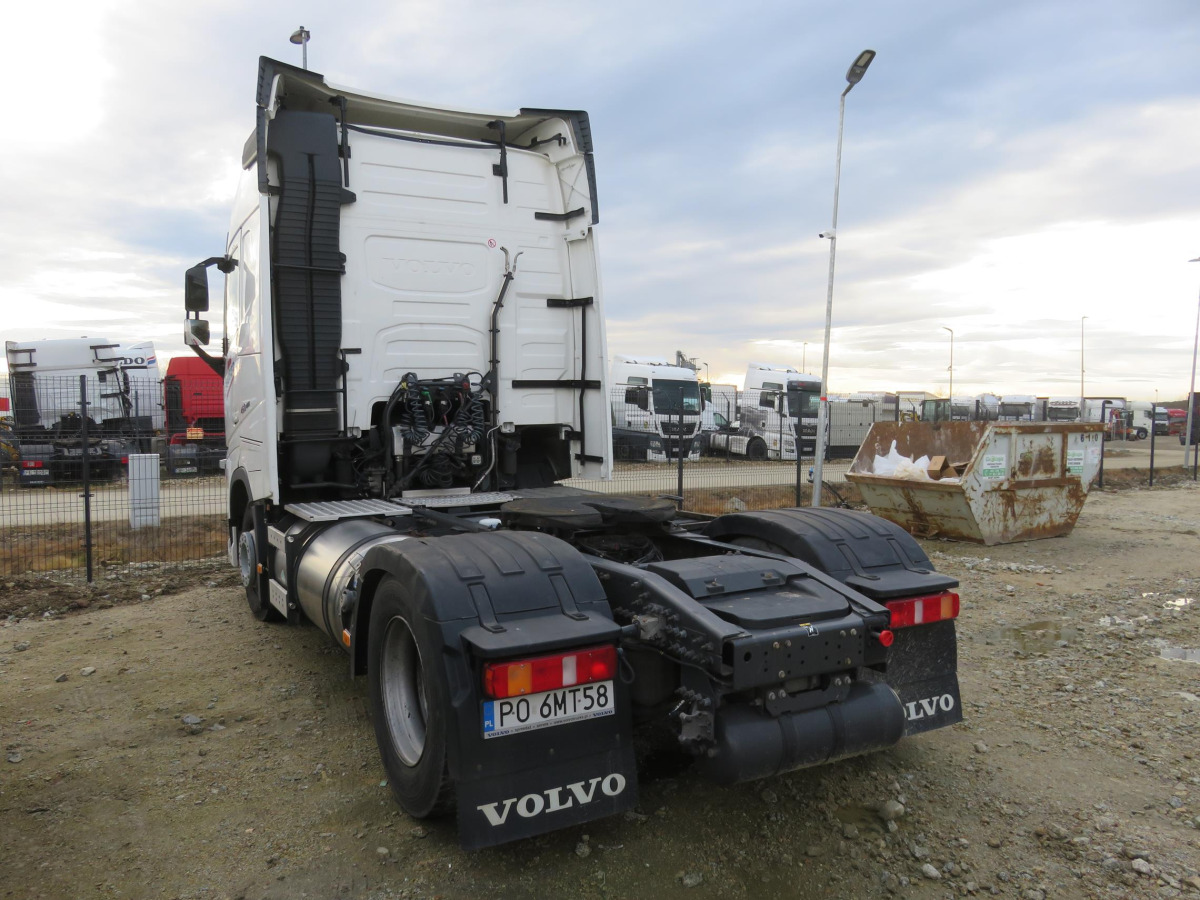 VOLVO FH 460 CIĄGNIK SIODŁOWY - Sattelzugmaschine: das Bild 3 VOLVO FH 460 CIĄGNIK SIODŁOWY - Sattelzugmaschine: das Bild 3