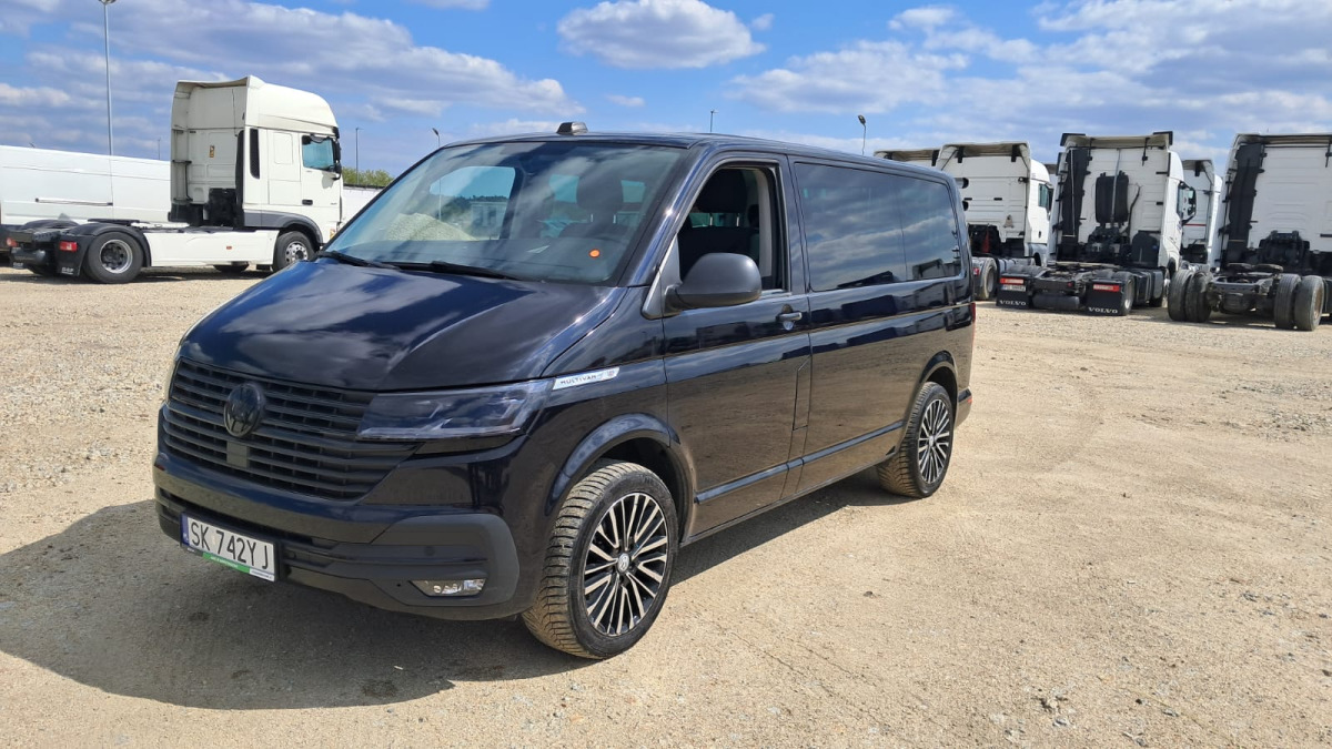 VOLKSWAGEN MULTIVAN VAN - PKW: das Bild 3 VOLKSWAGEN MULTIVAN VAN - PKW: das Bild 3