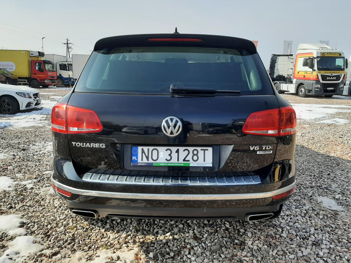 VOLKSWAGEN TOUAREG SUV - SUV/ Geländewagen: das Bild 5 VOLKSWAGEN TOUAREG SUV - SUV/ Geländewagen: das Bild 5