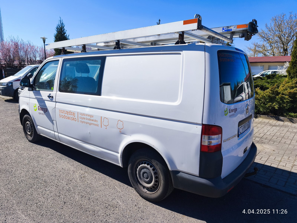 VOLKSWAGEN TRANSPORTER BRYGADÓWKA - Transporter mit Doppelkabine: das Bild 4 VOLKSWAGEN TRANSPORTER BRYGADÓWKA - Transporter mit Doppelkabine: das Bild 4