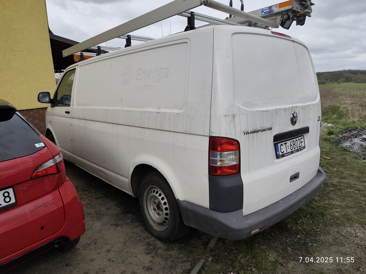 VOLKSWAGEN TRANSPORTER FURGON BLASZAK - Kastenwagen: das Bild 4 VOLKSWAGEN TRANSPORTER FURGON BLASZAK - Kastenwagen: das Bild 4