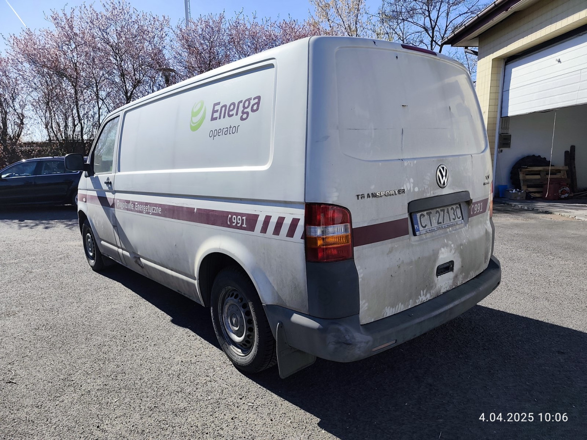 VOLKSWAGEN TRANSPORTER FURGON BLASZAK - Kastenwagen: das Bild 4 VOLKSWAGEN TRANSPORTER FURGON BLASZAK - Kastenwagen: das Bild 4