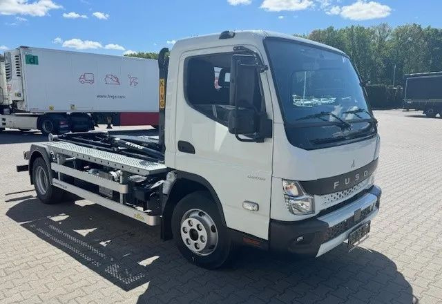 FUSO Canter 9C18 Hakowiec - Müllwagen: das Bild 4 FUSO Canter 9C18 Hakowiec - Müllwagen: das Bild 4
