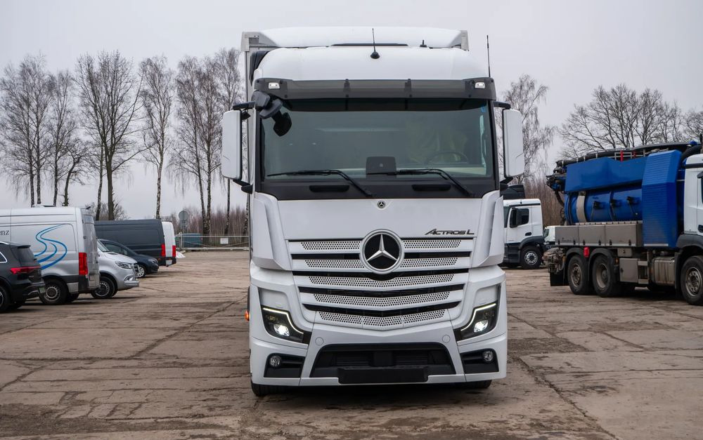Mercedes-Benz Actros 1842 LnR z Przyczepą - Plane LKW: das Bild 2 Mercedes-Benz Actros 1842 LnR z Przyczepą - Plane LKW: das Bild 2