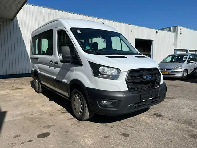 Ford Transit Custom 2.0 Trend Automatic , 350M , 9 Pers. , L3H2 - PKW: das Bild 4 Ford Transit Custom 2.0 Trend Automatic , 350M , 9 Pers. , L3H2 - PKW: das Bild 4