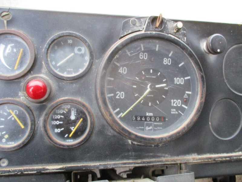 Innenraum Bild 1: Fahrgestell LKW Iveco Magirus 170D 15, 4x4, V6 , Manual , Spring Susp.