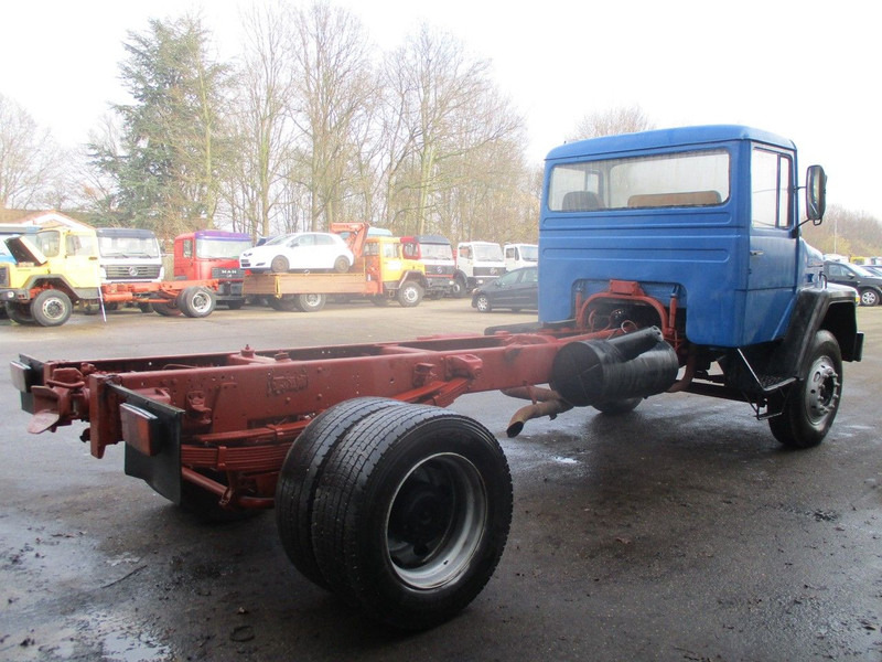 Iveco Magirus Deutz M 160 D 256 , V8 , Manual , Spring suspension - Fahrgestell LKW: das Bild 3 Iveco Magirus Deutz M 160 D 256 , V8 , Manual , Spring suspension - Fahrgestell LKW: das Bild 3