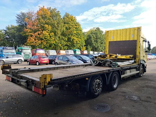 Iveco Stralis 430 , 6x2 , Manual Gearbox , Euro 3 - Plane LKW: das Bild 3 Iveco Stralis 430 , 6x2 , Manual Gearbox , Euro 3 - Plane LKW: das Bild 3