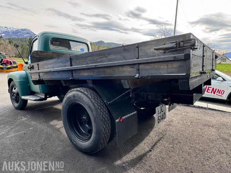 Pritsche LKW 1952 Ford F4 - Planbil - V8 Flathead motor - Veteran lastebil: das Bild 6