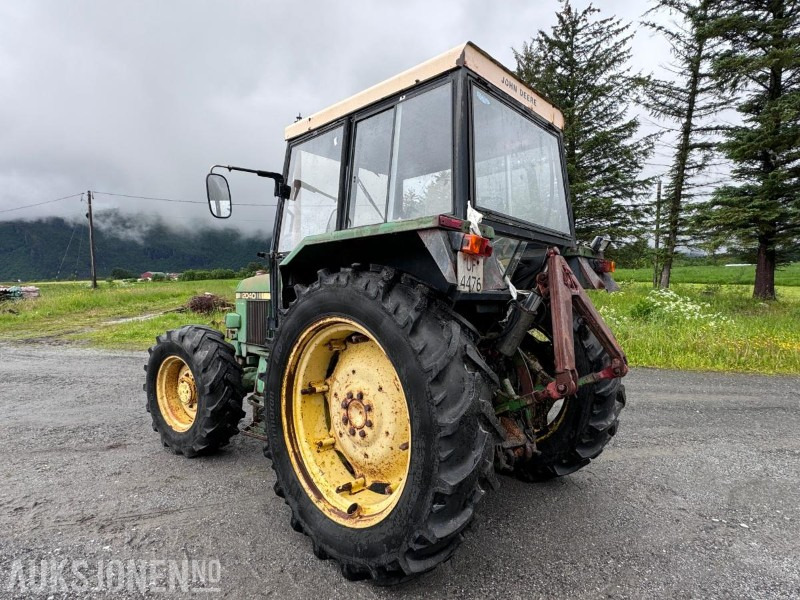 1981 John Deere 2040 - 4x4 - Hydraulisk toppstag og Triangel - 2 kjettinger - Traktor: das Bild 5 1981 John Deere 2040 - 4x4 - Hydraulisk toppstag og Triangel - 2 kjettinger - Traktor: das Bild 5