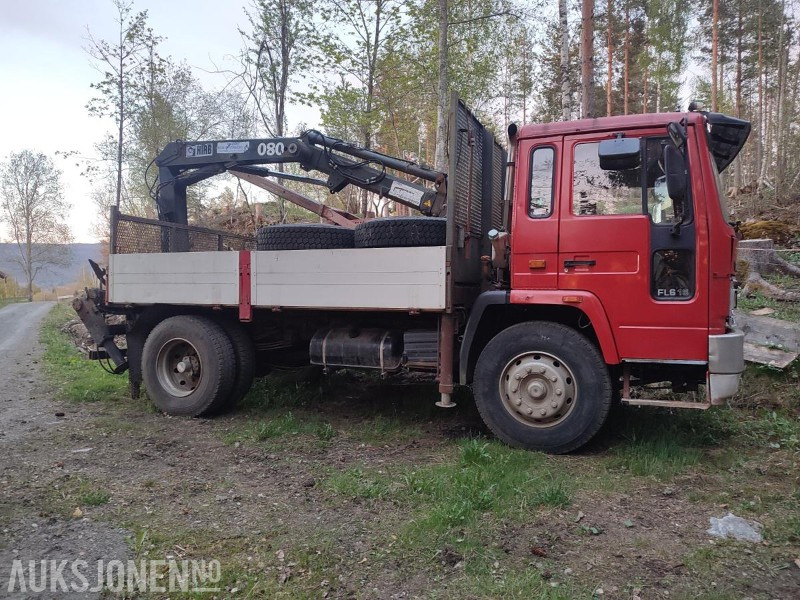 1986 Volvo FL616 4x2 Lastebil med kran Mannskapskurv Vinterdekk REPARASJONSOBJEKT - Autokran: das Bild 4 1986 Volvo FL616 4x2 Lastebil med kran Mannskapskurv Vinterdekk REPARASJONSOBJEKT - Autokran: das Bild 4