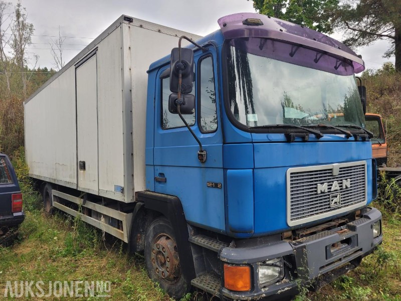 1993 MAN 13.192 FL SKAPBIL - Koffer LKW: das Bild 1 1993 MAN 13.192 FL SKAPBIL - Koffer LKW: das Bild 1